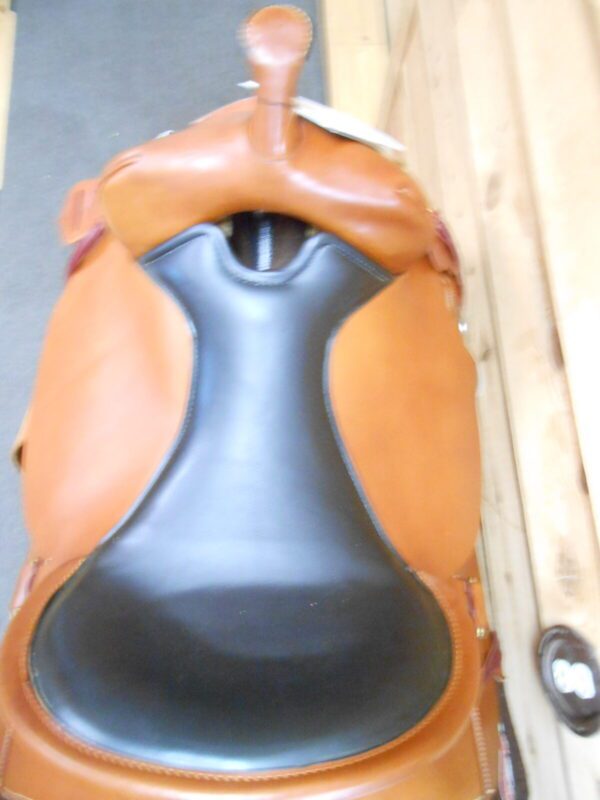 High Horse Big Springs 17" Wide Fit Trail Saddle