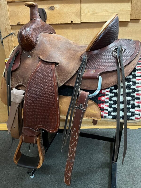 Heart Of Texas 16" Used Roping Saddle